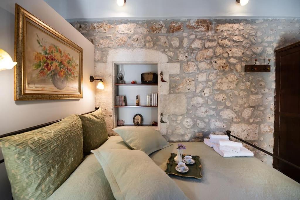 Villa La Casa Di Bella A Tradional Stone House With Barbecue Kariá Exterior foto