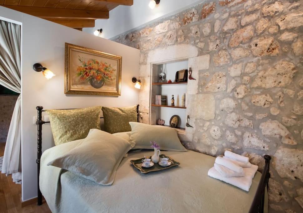 Villa La Casa Di Bella A Tradional Stone House With Barbecue Kariá Exterior foto